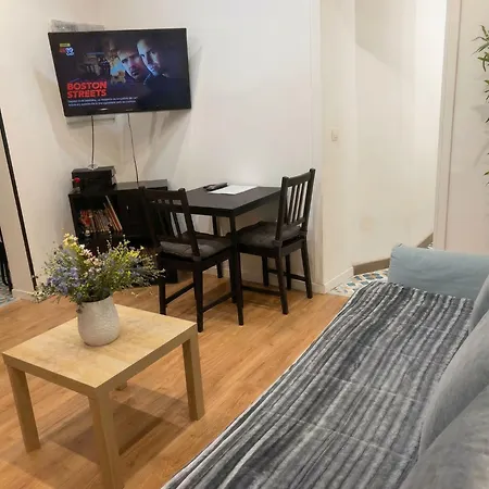 F2 Cosy Et Calme 15 Min De Paris, Commerces A Pied *